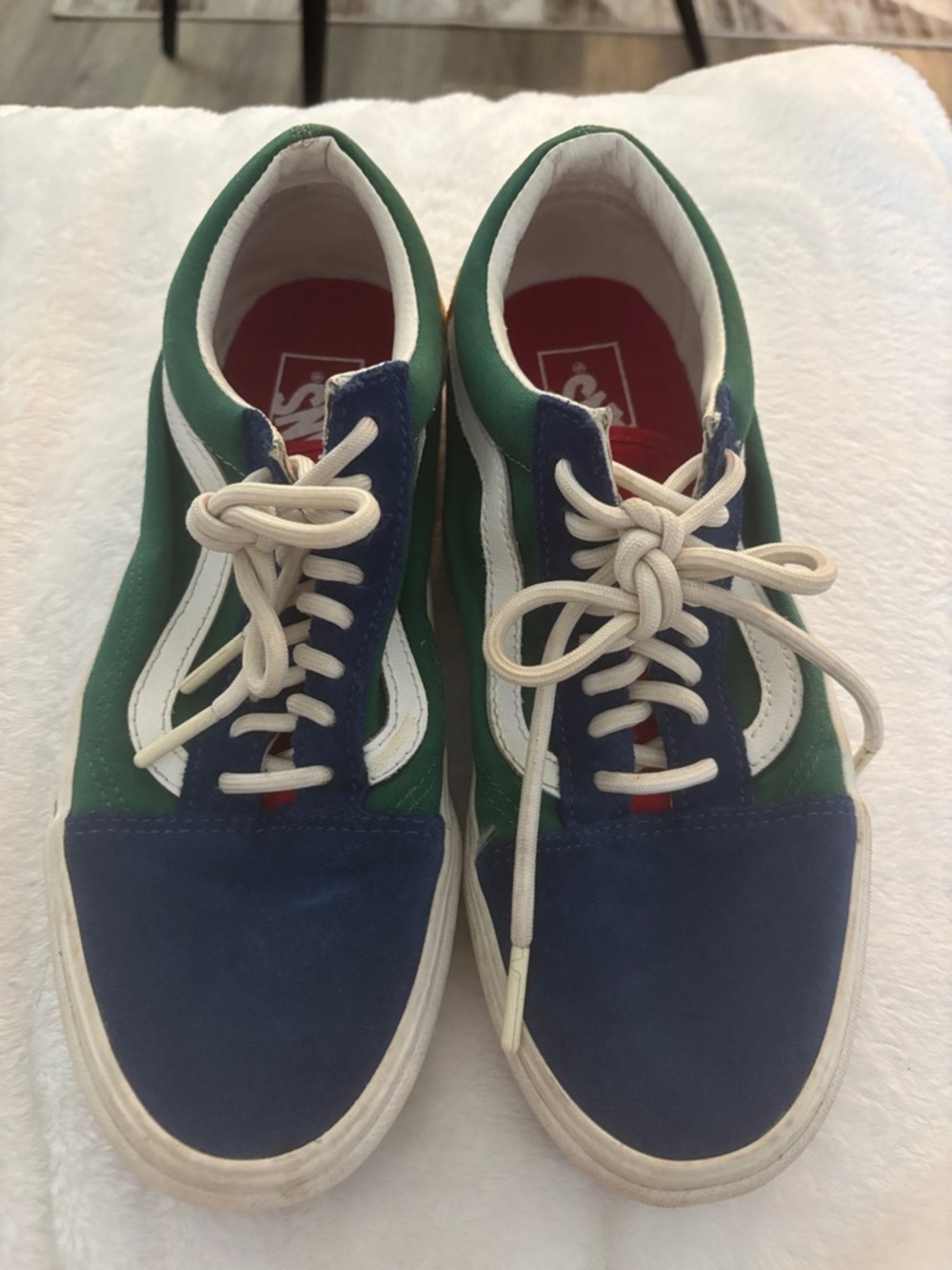 Vans Two-Tone Navy and Green Low-Top Sneakers with White Stripe